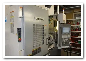 Okuma MU400VA 5-axlig fleroperationsmaskin