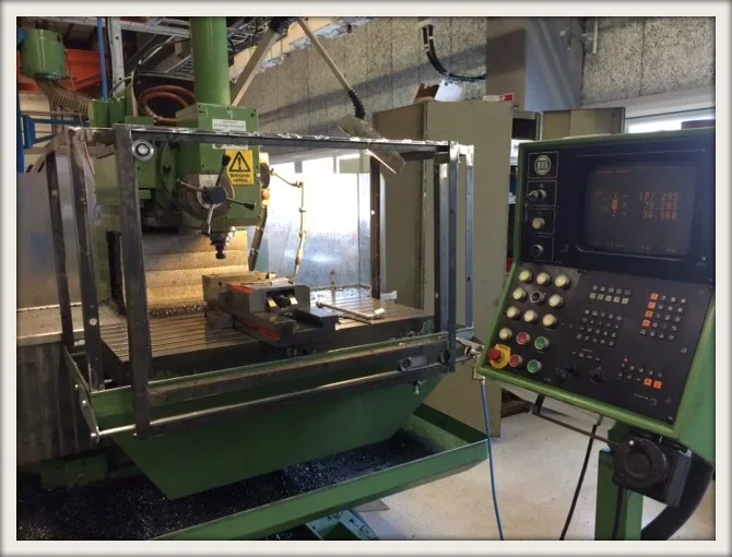 CNC Fräsmaskin Hermle UWF 1000